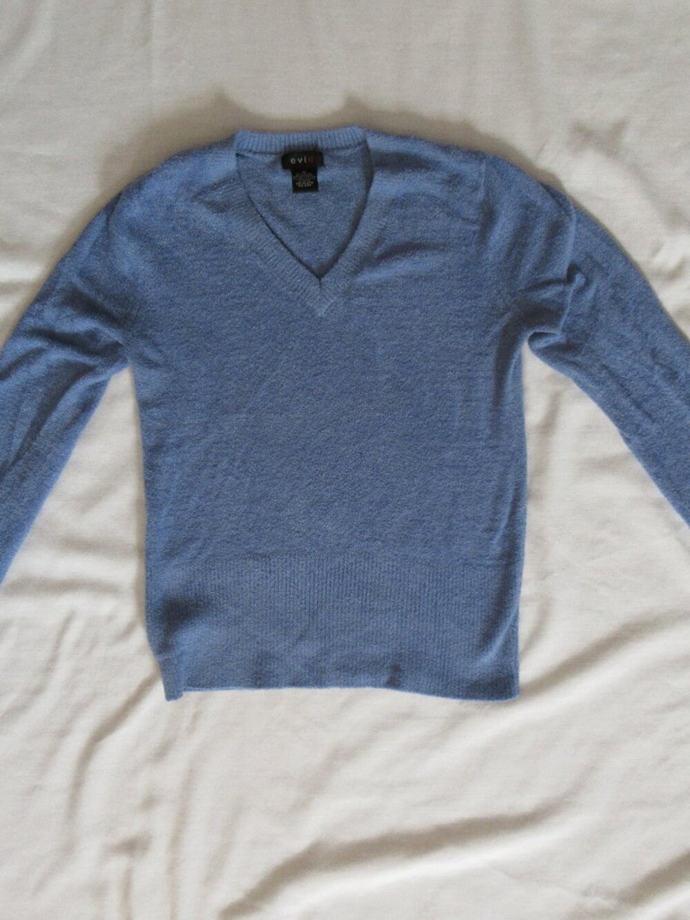 Evie sz M Blue Junior's Sweater